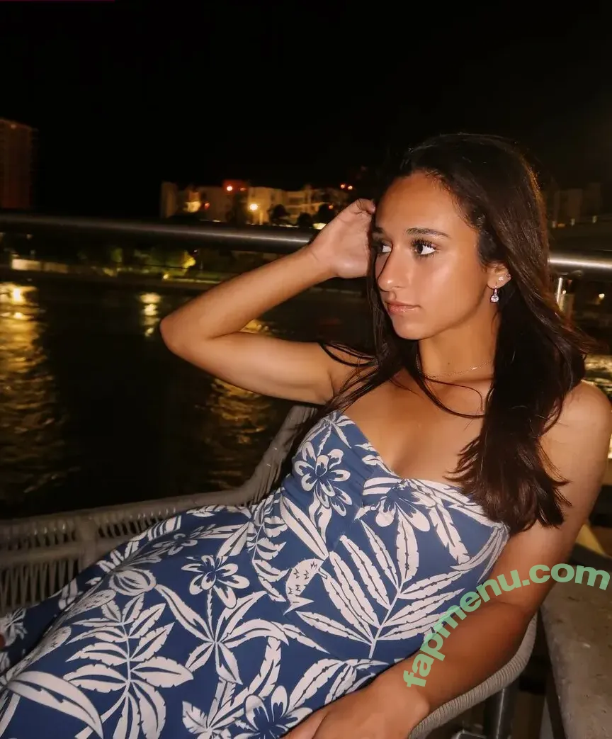 Alyssa Deblasio nude photo #0002 (aalyssa_0429 / alyssa_deblasio / alyssaa_mari / yourgirylyssaa)