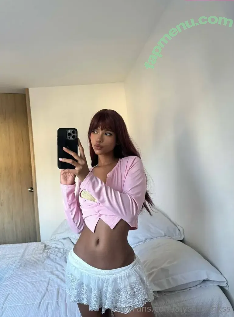 alyssabankss nude photo #0098 (alyssabankss)