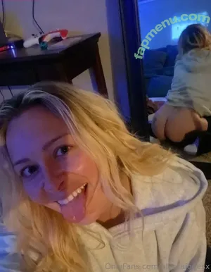  nude photo #0010