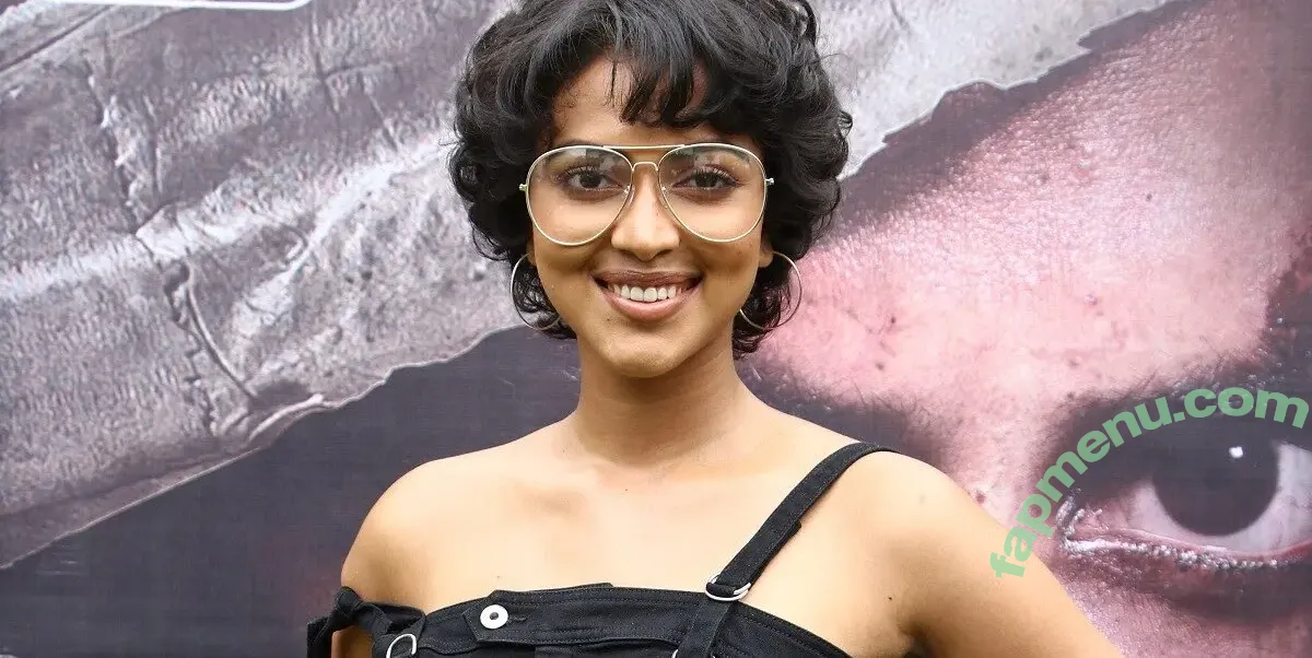 Amala Paul nude photo #0006 (Amala Paul)