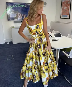 Amanda Holden / amanda_holden / noholdenback nude photo #3135