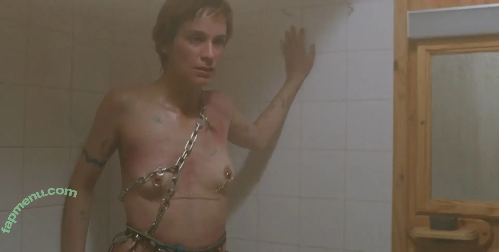 Amanda Plummer nude photo #0003 (plum_al)