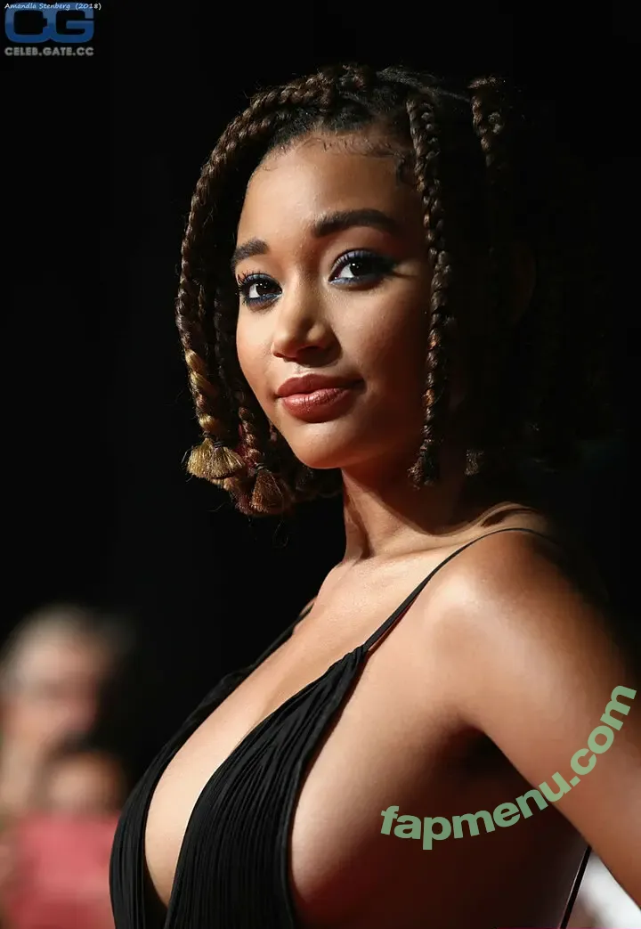 Amandla Stenberg nude photo #0144 (amandlastenberg)