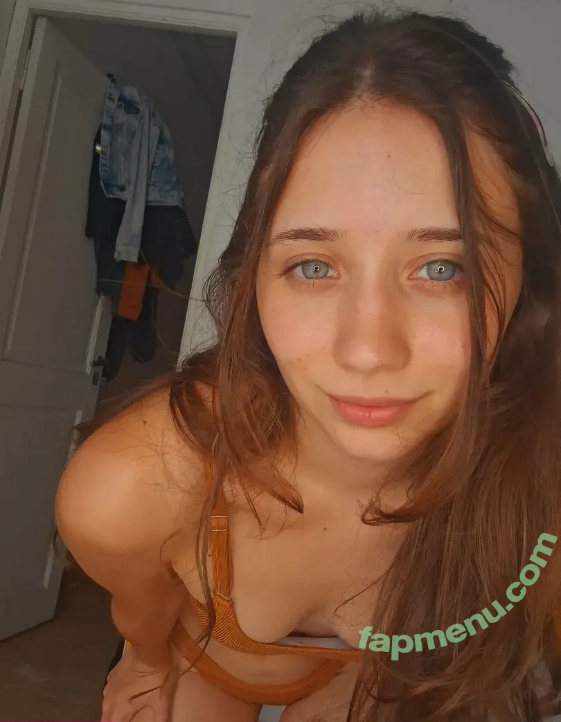 amarapetite nude photo #0010 (amarapetite)