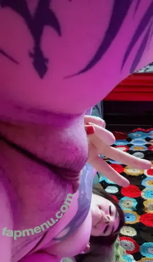 amateuraussie / Sarahsbutton / aussarah1 / crunchymoist nude photo #0553