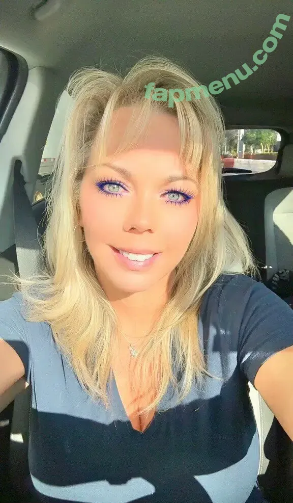 Amber Lynn Bach nude photo #0020 (amberbach_)