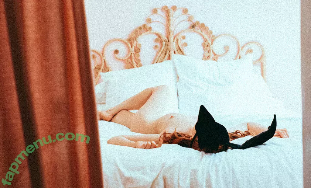 Amber Rose McConnell nude photo #0024 (amberrosemc / amberrosemcconnell)