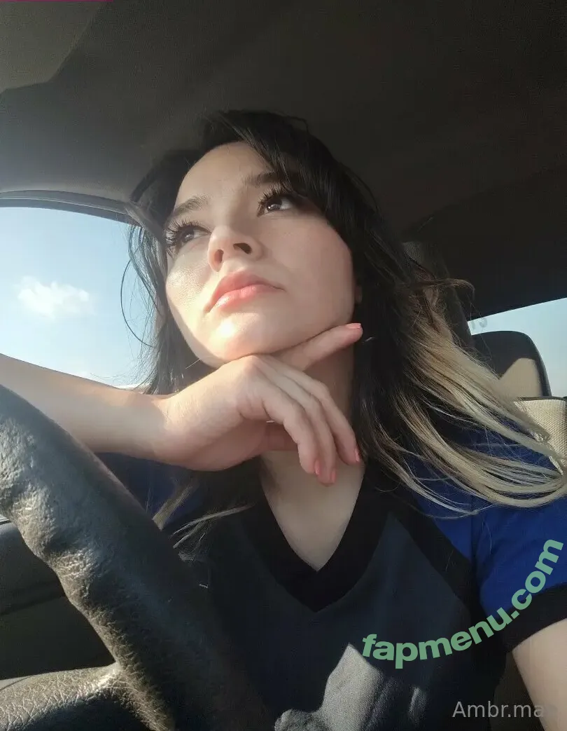 ambr.mae nude photo #0006 (ambr.mae)