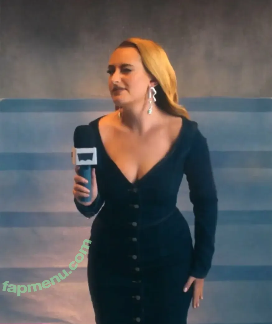Amelia Dimoldenberg nude photo #0117 (ameliadimz / emilynudess)