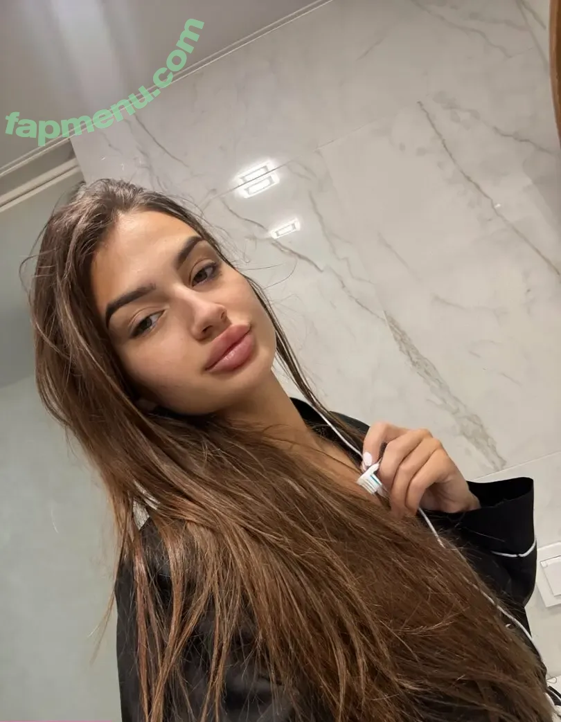 amelia_lovis nude photo #0058 (amelialovebag)