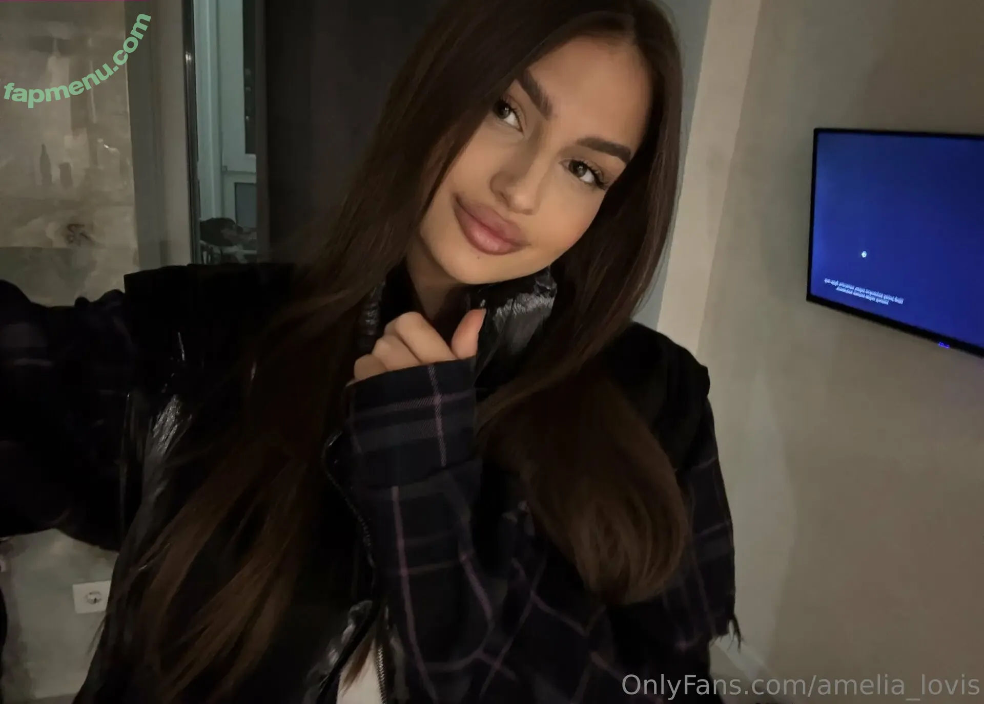 amelia_lovis nude photo #0060 (amelialovebag)
