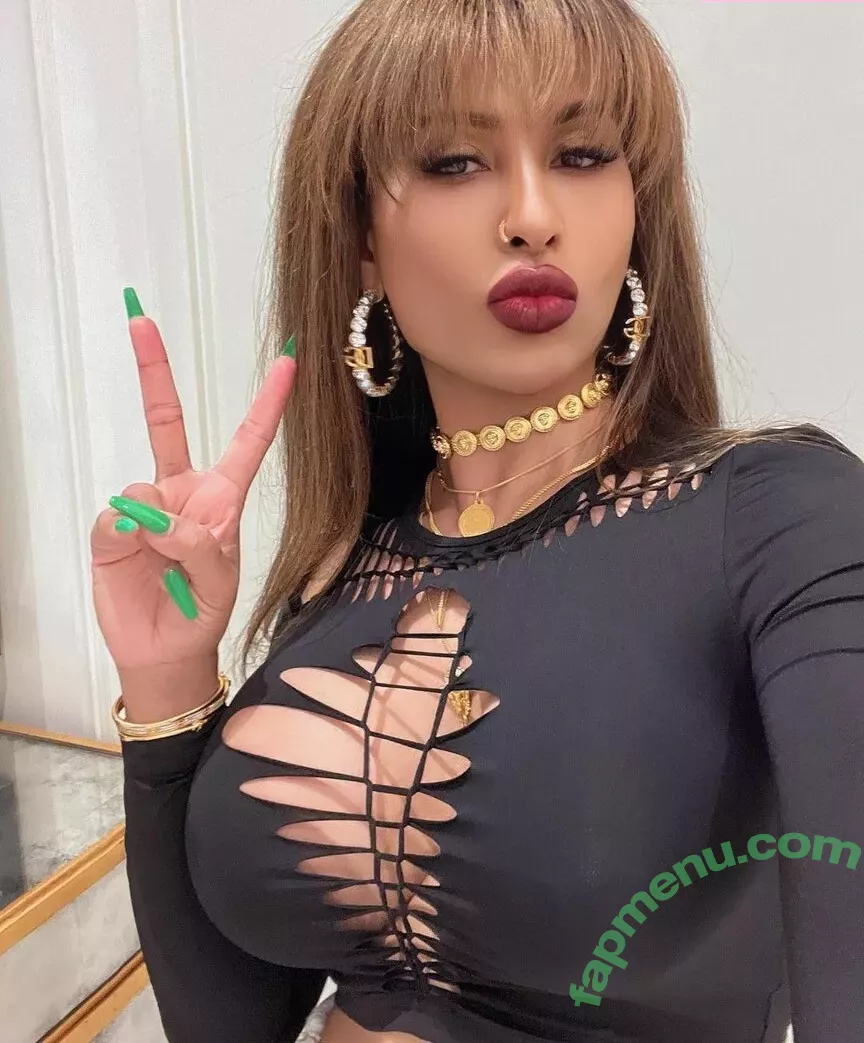 Amelia Maltepe nude photo #0006 (ameliamaltepe / ameliamaltepe26 / juicy_heaven)