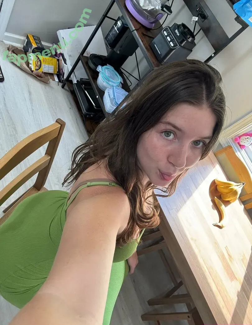 ameliabfit nude photo #0025 (ameliab.fit)