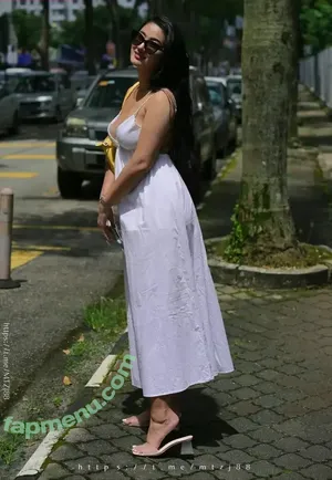 Amelie Qin / amelie.qin nude photo #0027