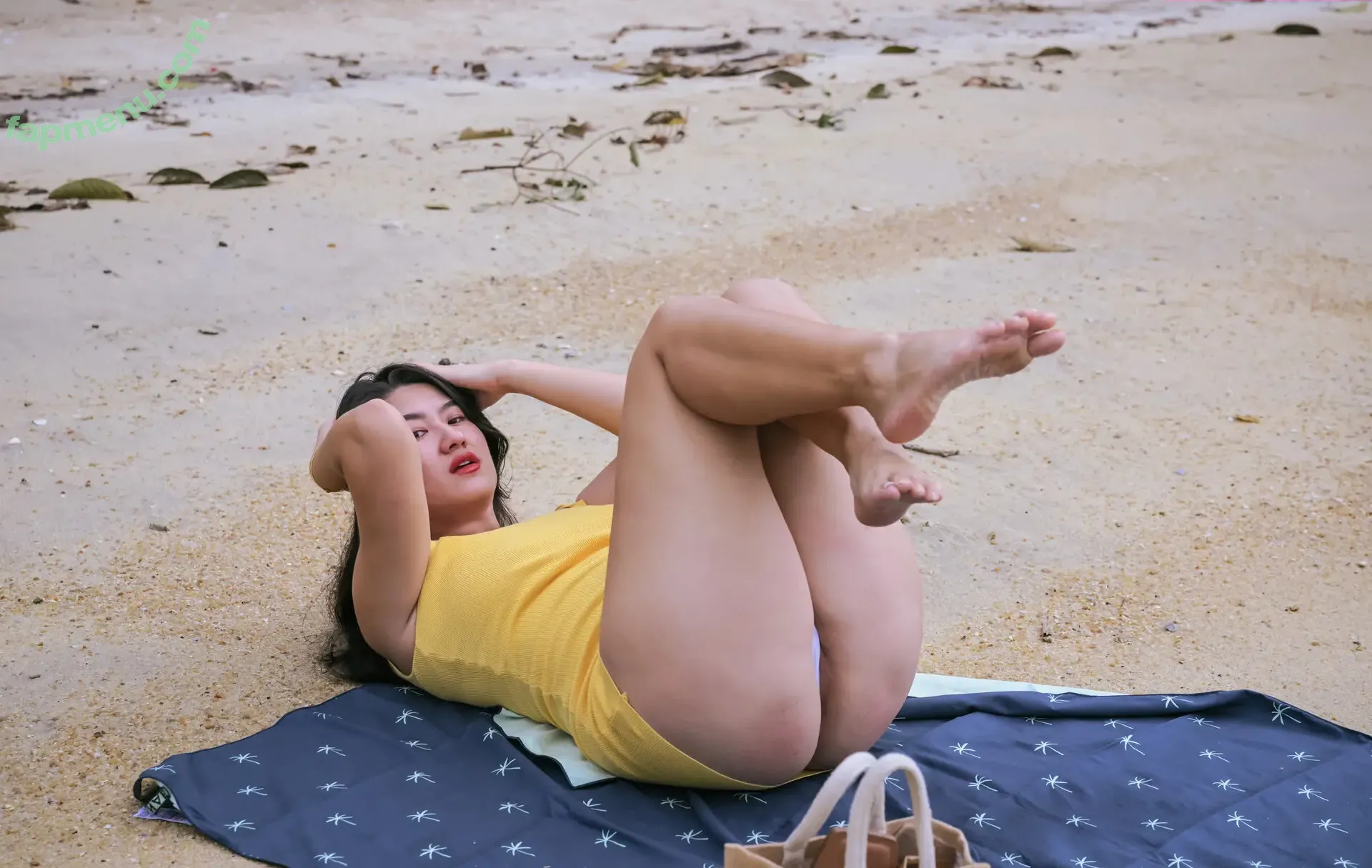 Amelie Qin nude photo #0080 (amelie.qin)