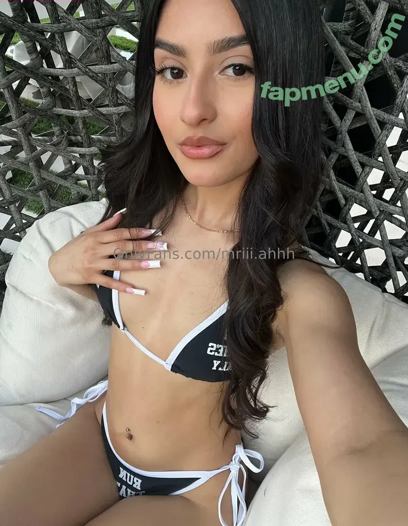 amiramoonxo nude photo #0043 (amira_90day)