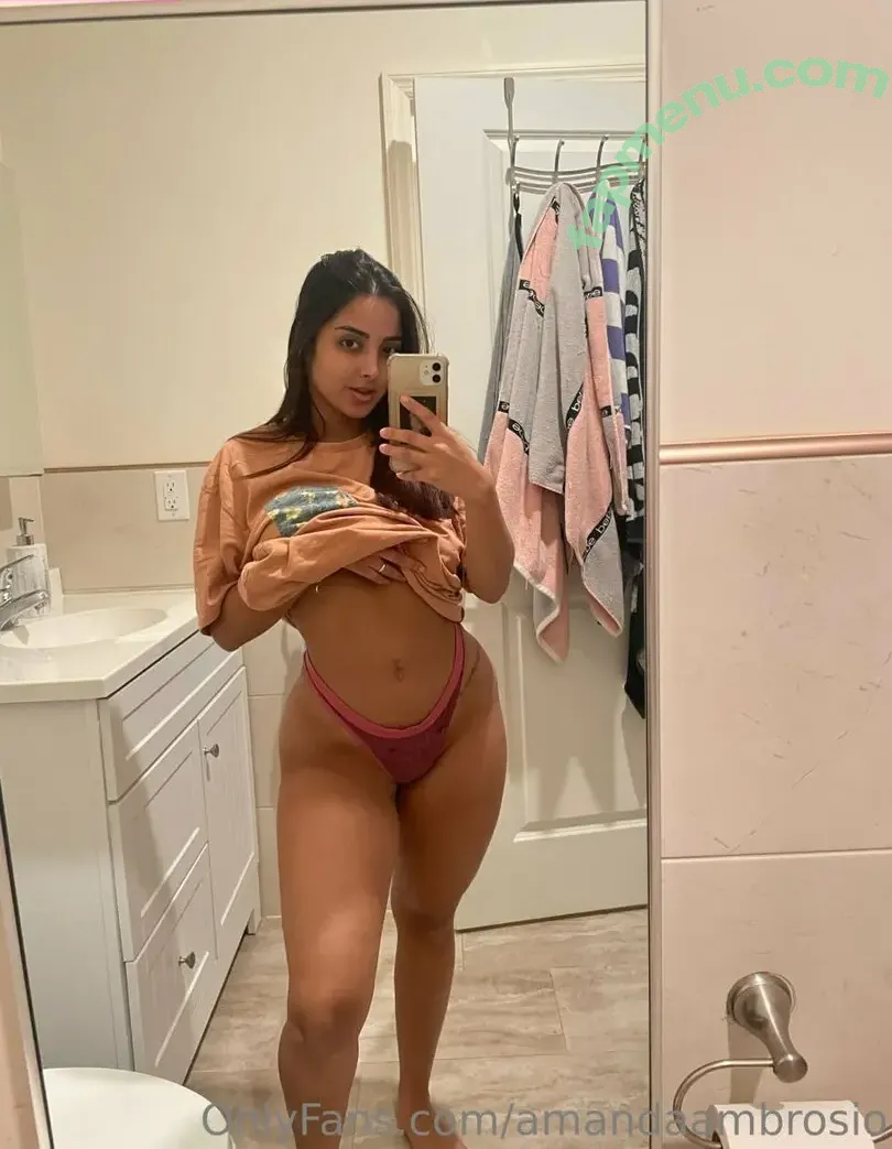 Amnda Mbrosio nude photo #0024 (amandambrosio)
