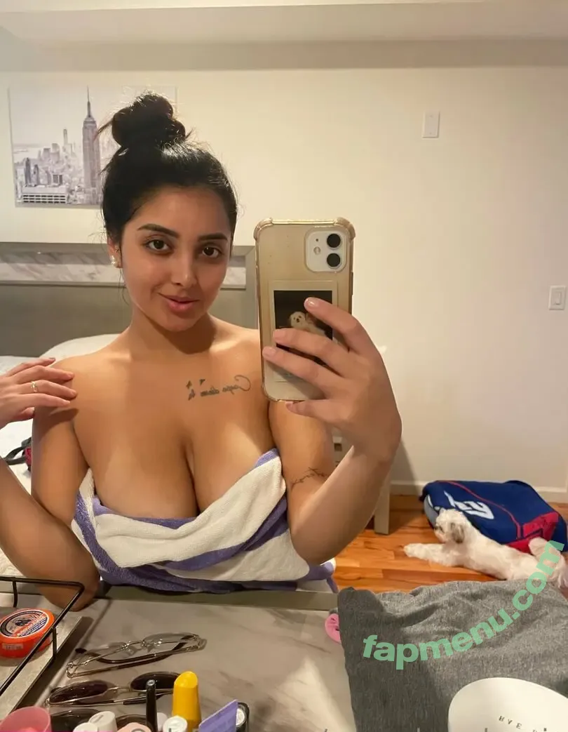 Amnda Mbrosio nude photo #0025 (amandambrosio)