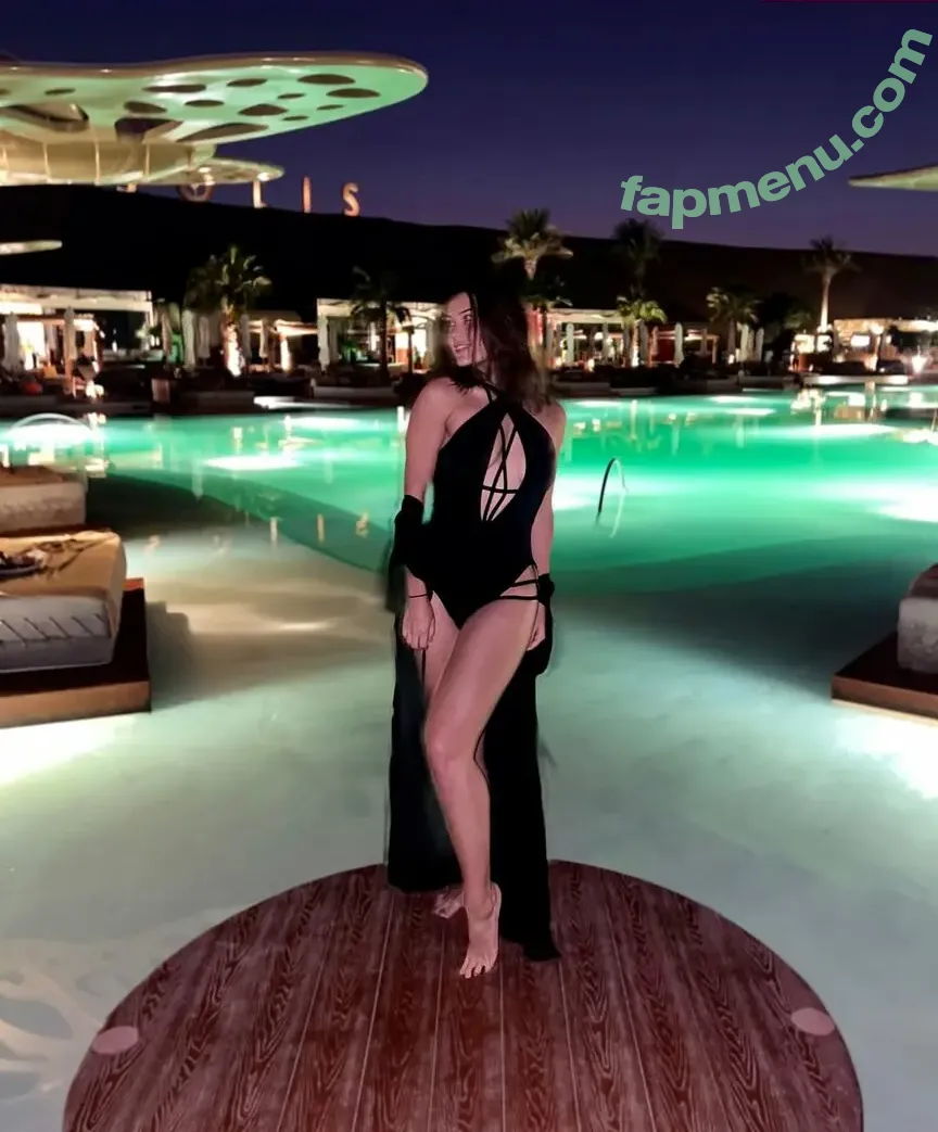 Amy Blunden nude photo #0001 (amyblunden1)