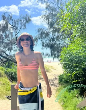 Amy Shark / amyshark nude photo #0065