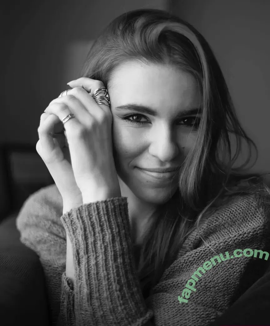 Amymarie Gaertner nude photo #0061 (amymarie)