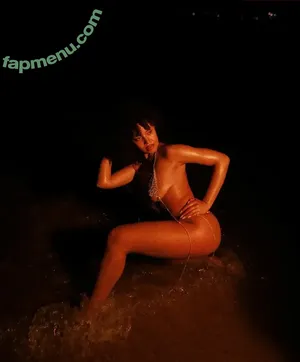 AmyMoretsele / Amy Moretsele / xx-alien nude photo #0023