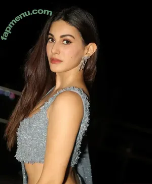 Amyra Dastur / amyradastur nude photo #0023