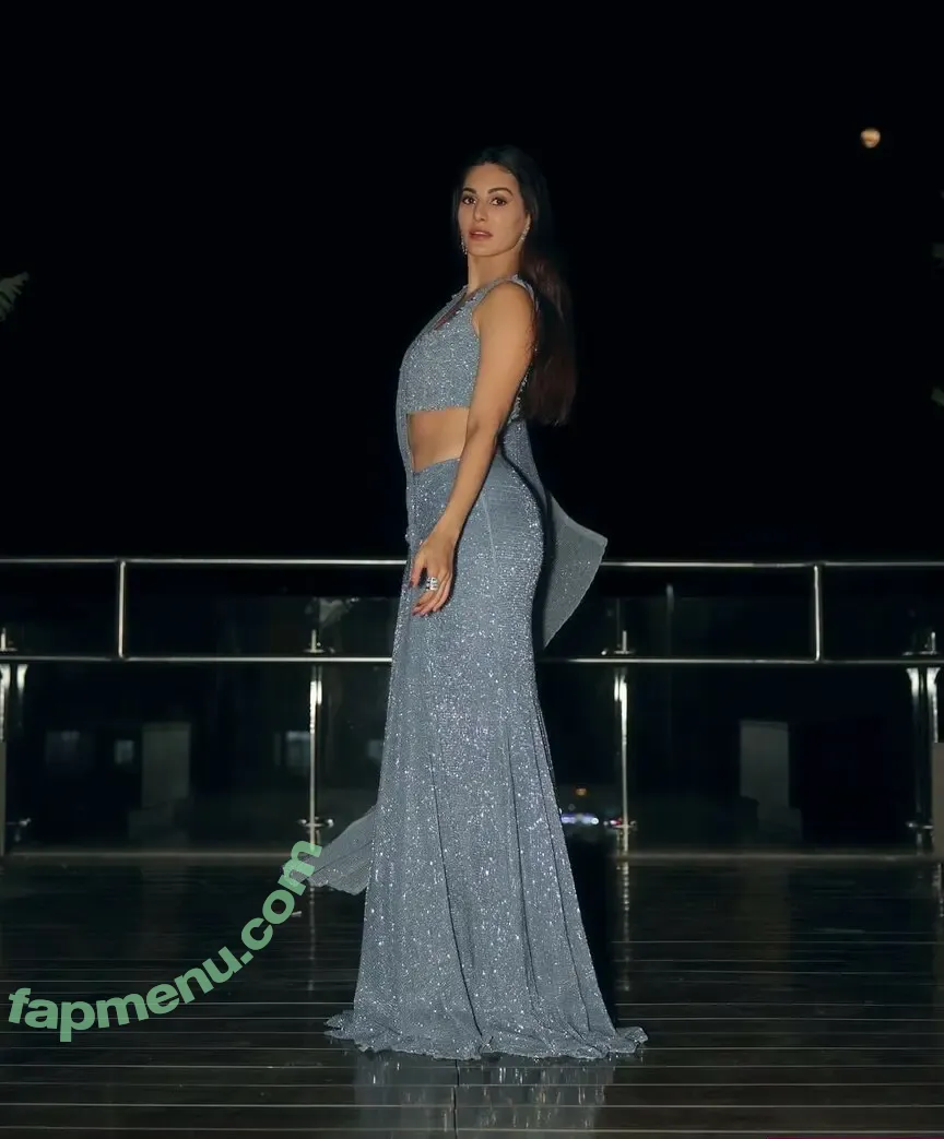 Amyra Dastur nude photo #0012 (amyradastur)