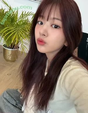 An Yujin 안유진 | / An IVE / _yujin_an nude photo #0056