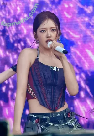 An Yujin 안유진 | / An IVE / _yujin_an nude photo #0149