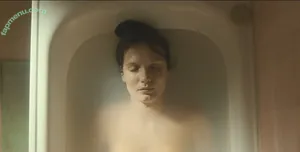  nude photo #0005
