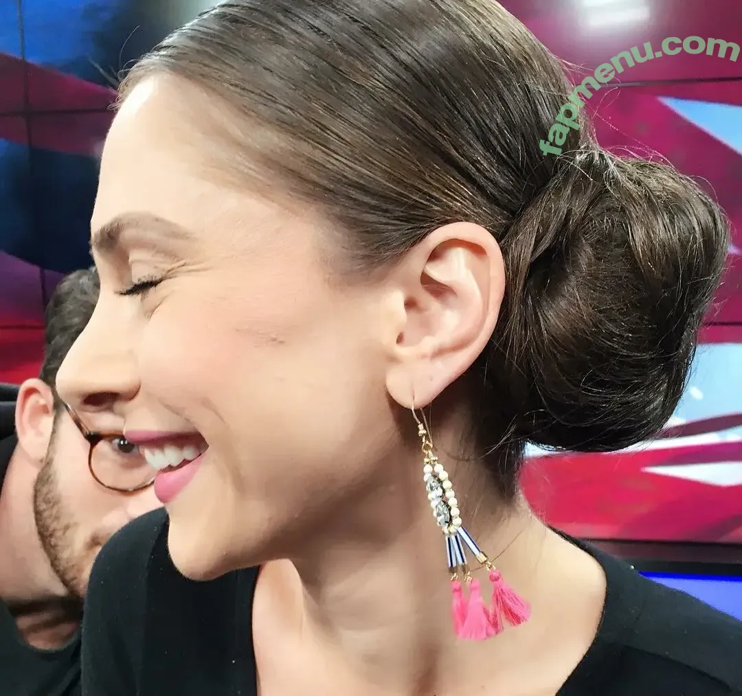 Ana Kasparian nude photo #0007 (anakasparianofficial)