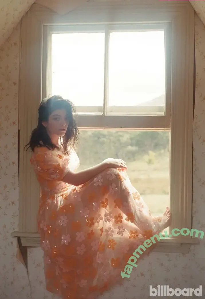 Ana Lorde nude photo #0045 (analorde / lorde)