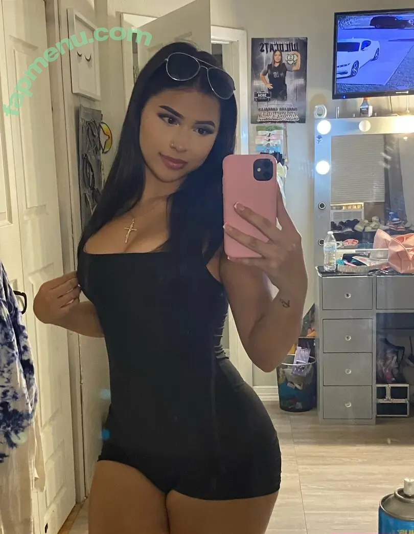 anahicabrales nude photo #0005 (weluvanahii)