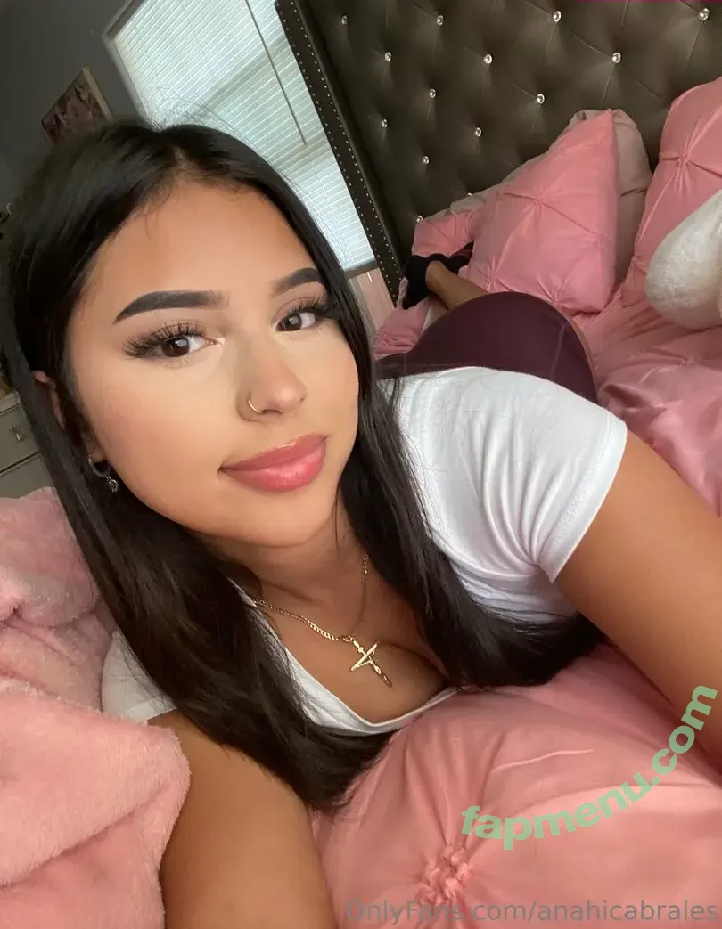 anahicabrales nude photo #0026 (weluvanahii)