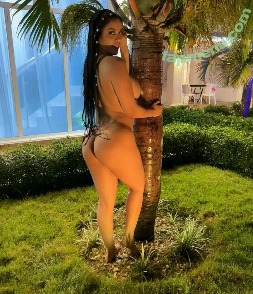 anakarinamillan93 nude photo #0016 (anakarinamillan93)