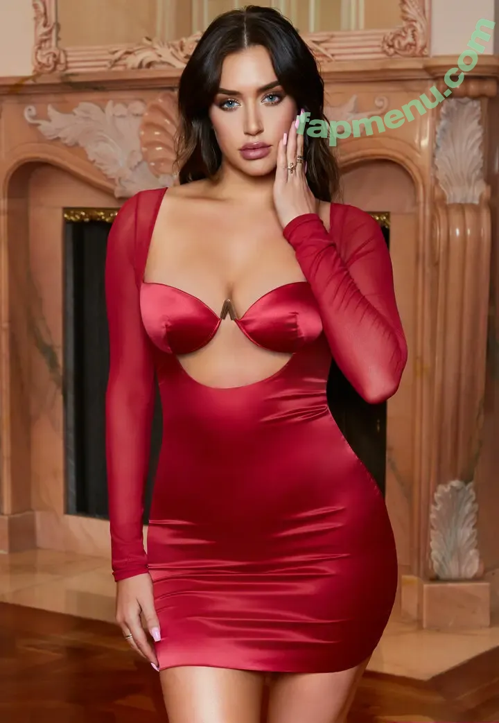 Anastasia Karanikolaou nude photo #0736 (Stassiebaby / staskaranikolaou)