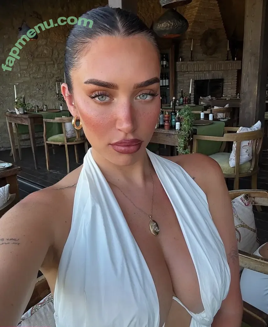 Anastasia Karanikolaou nude photo #0862 (Stassiebaby / staskaranikolaou)
