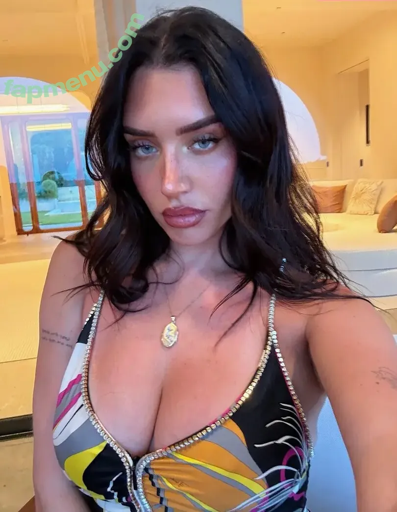 Anastasia Karanikolaou nude photo #0869 (Stassiebaby / staskaranikolaou)