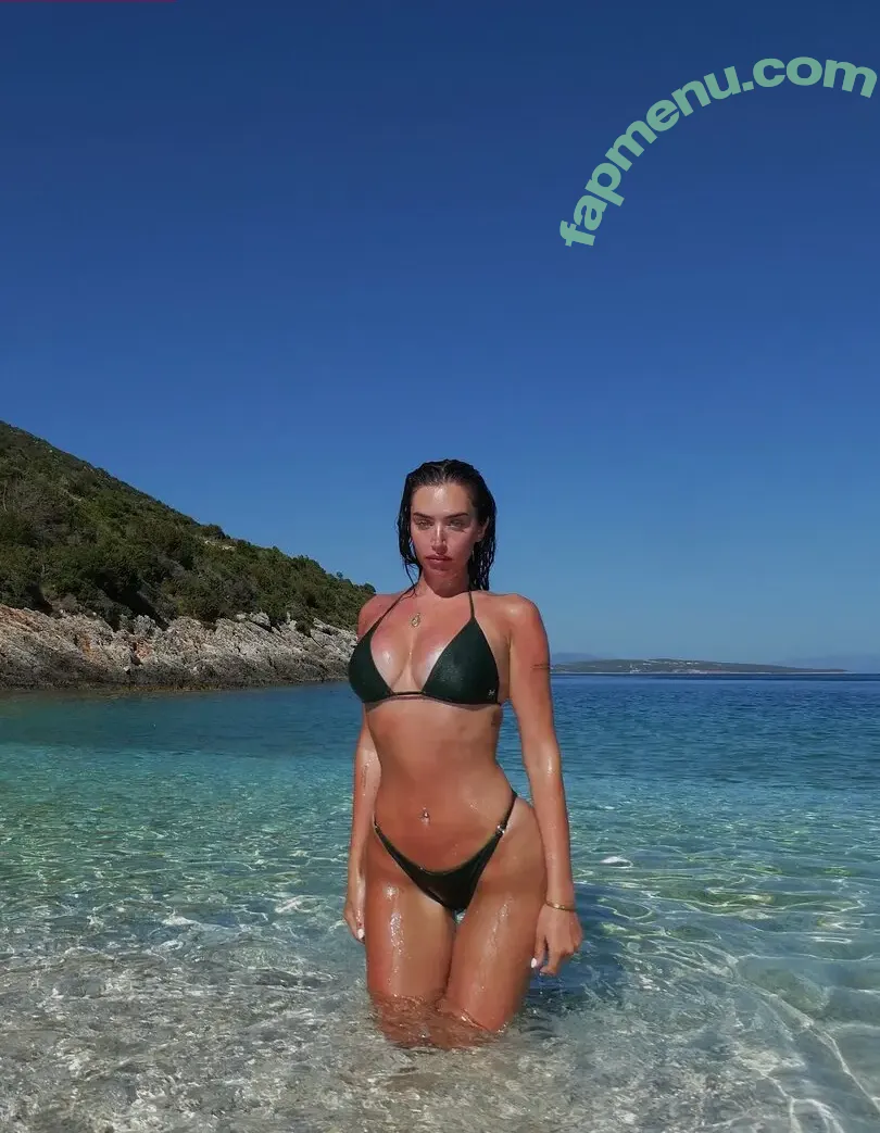 Anastasia Karanikolaou nude photo #0891 (Stassiebaby / staskaranikolaou)