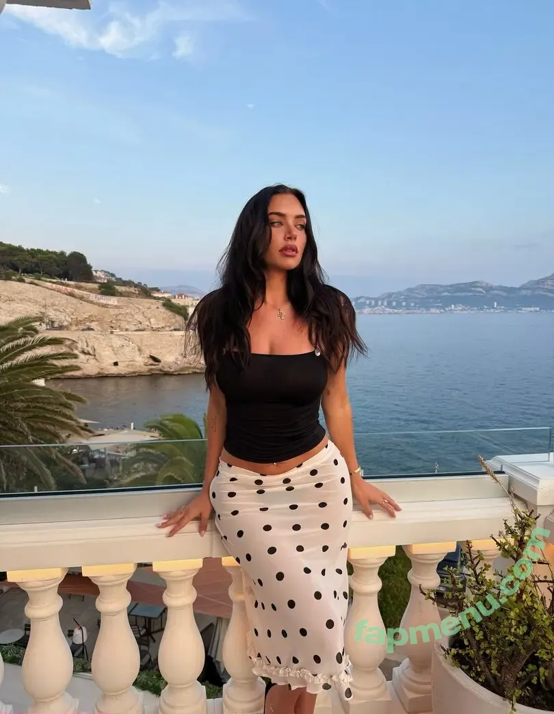 Anastasia Karanikolaou nude photo #0925 (Stassiebaby / staskaranikolaou)