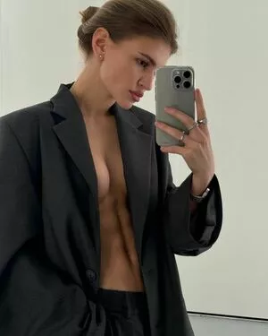 Anastasiia Mironova / mironovanastasiia nude photo #0205