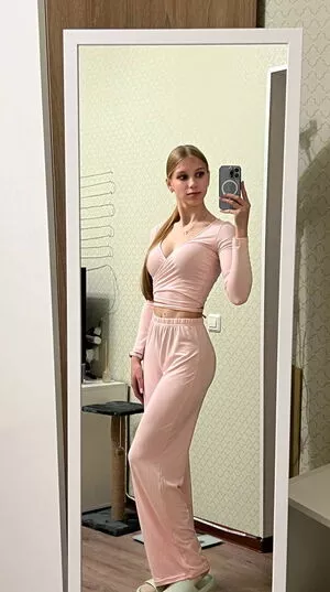 Anasteysha / aanasteyshaaa / anasteysha_bym / nastati0n / nastation nude photo #0143