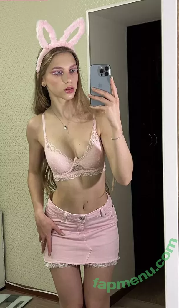 Anasteysha nude photo #0069 (aanasteyshaaa / anasteysha_bym / nastati0n / nastation)