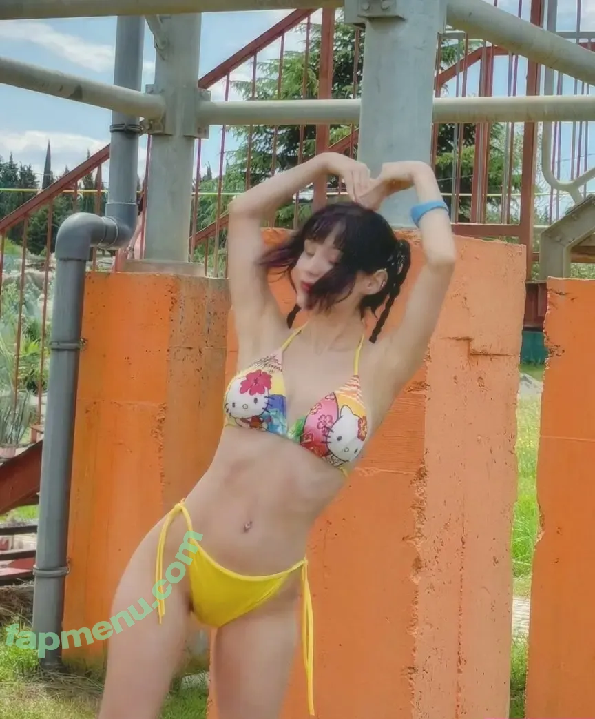 Anayami nude photo #0331 (_anayami / lilbunbunny)