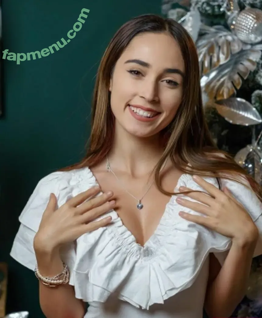 Andra Gogan nude photo #0005 (Andra Gogan)