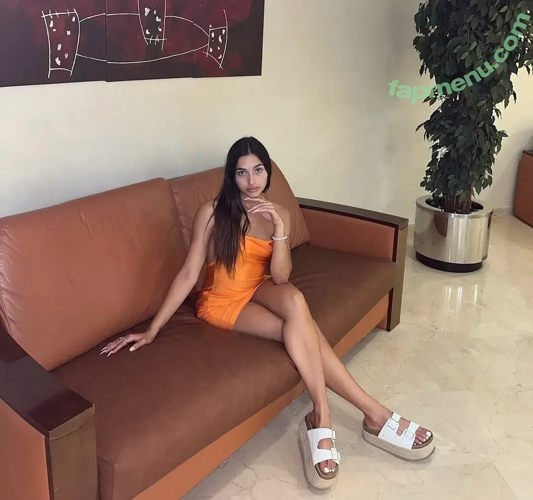 Andrea Buendia nude photo #0001 (andreabuendia / andreabuendiia)
