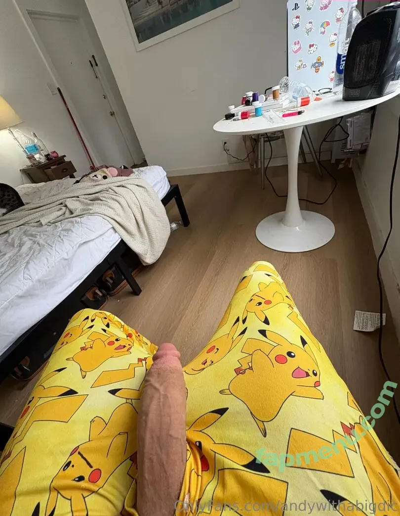 andywithabigdic nude photo #0060 (andywithabigdicc)