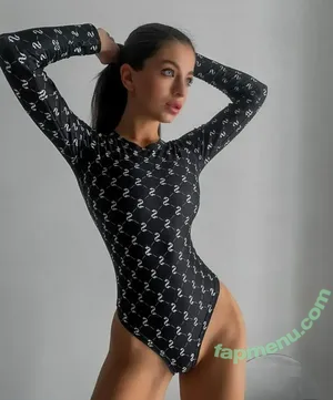  nude photo #0011