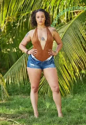  nude photo #0004